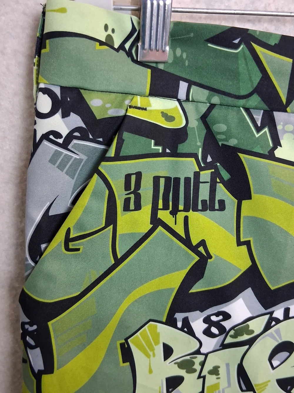 Loudmouth Mens 40 Waist Grafitti Abstract Streetwear Heritage Zip Up Golf Shorts